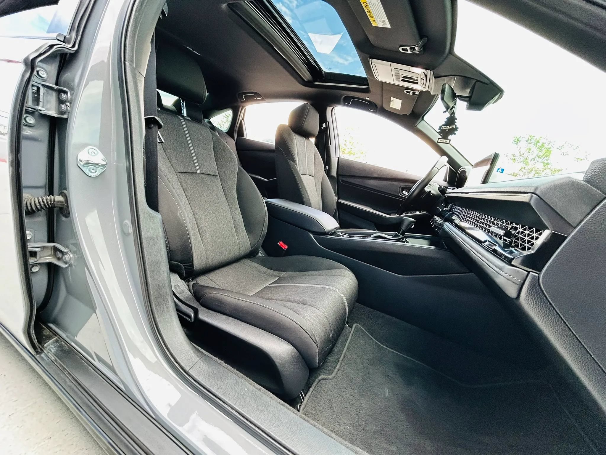 Used 2025 Honda Accord Sport image 22