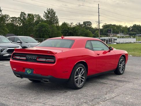 Used 2019 Dodge Challenger SXT w/ Plus Package AWD/4WD image 5