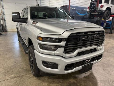 Certified 2026 RAM 2500 Big Horn AWD/4WD image 1