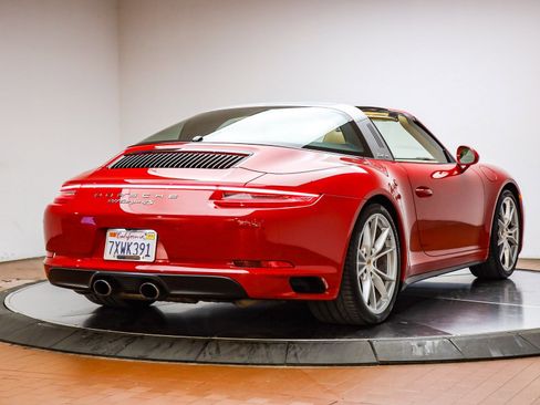 Used 2017 Porsche 911 Targa 4S image 6