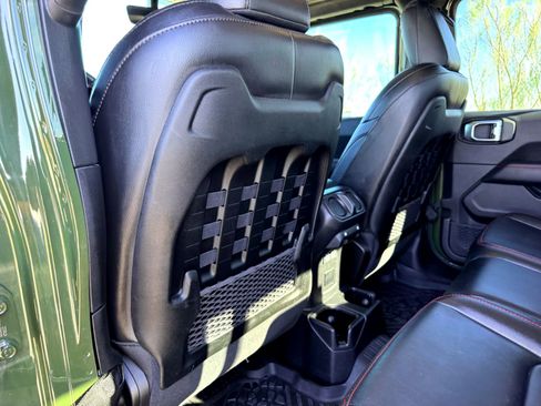 Used 2022 Jeep Gladiator Rubicon image 18