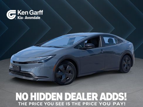 Used 2025 Toyota Prius LE FWD image 1