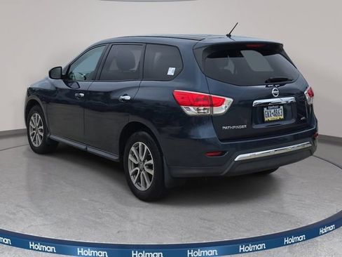 Used 2015 Nissan Pathfinder S AWD/4WD image 8