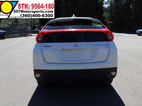 Used 2019 Mitsubishi Eclipse Cross ES AWD/4WD image 8