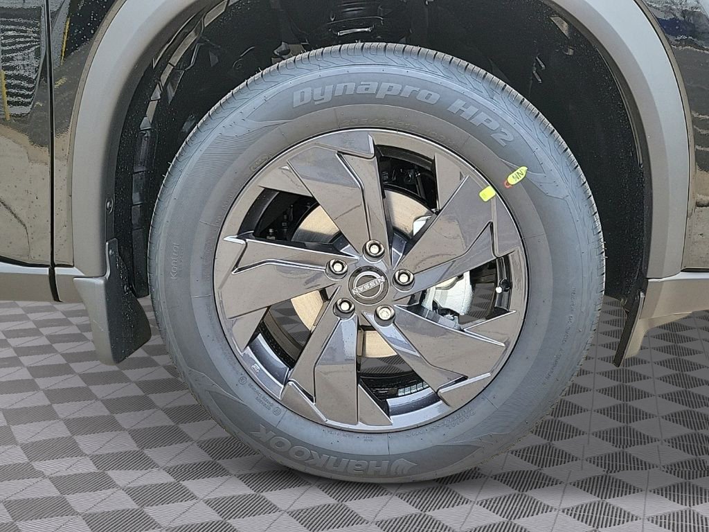 New 2026 Nissan Rogue SV w/ Cold Weather Package AWD/4WD image 9