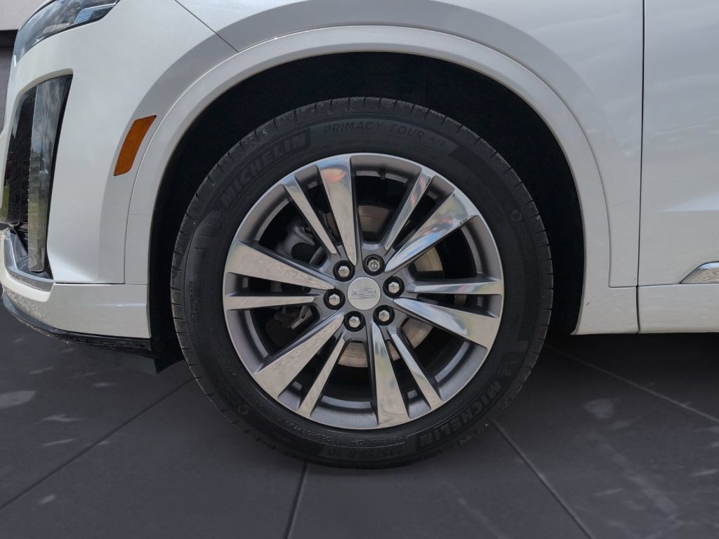Used 2024 Cadillac XT6 Premium Luxury AWD/4WD image 26