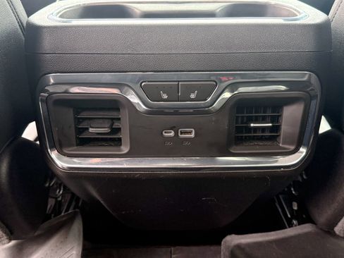 Certified 2023 Chevrolet Silverado 1500 High Country w/ High Country Premium Package AWD/4WD image 21