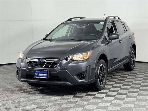Used 2023 Subaru Crosstrek 2.0i image 7
