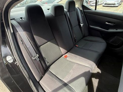 Used 2020 Nissan Sentra S image 15