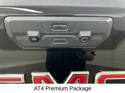 Used 2024 GMC Sierra 1500 AT4 w/ AT4 Premium Package AWD/4WD image 20
