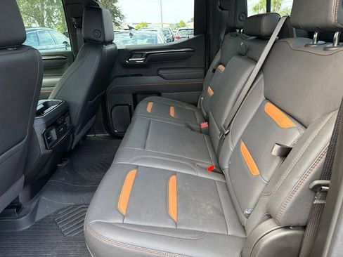 Used 2026 GMC Sierra 1500 AT4 w/ AT4 Premium Package AWD/4WD image 9
