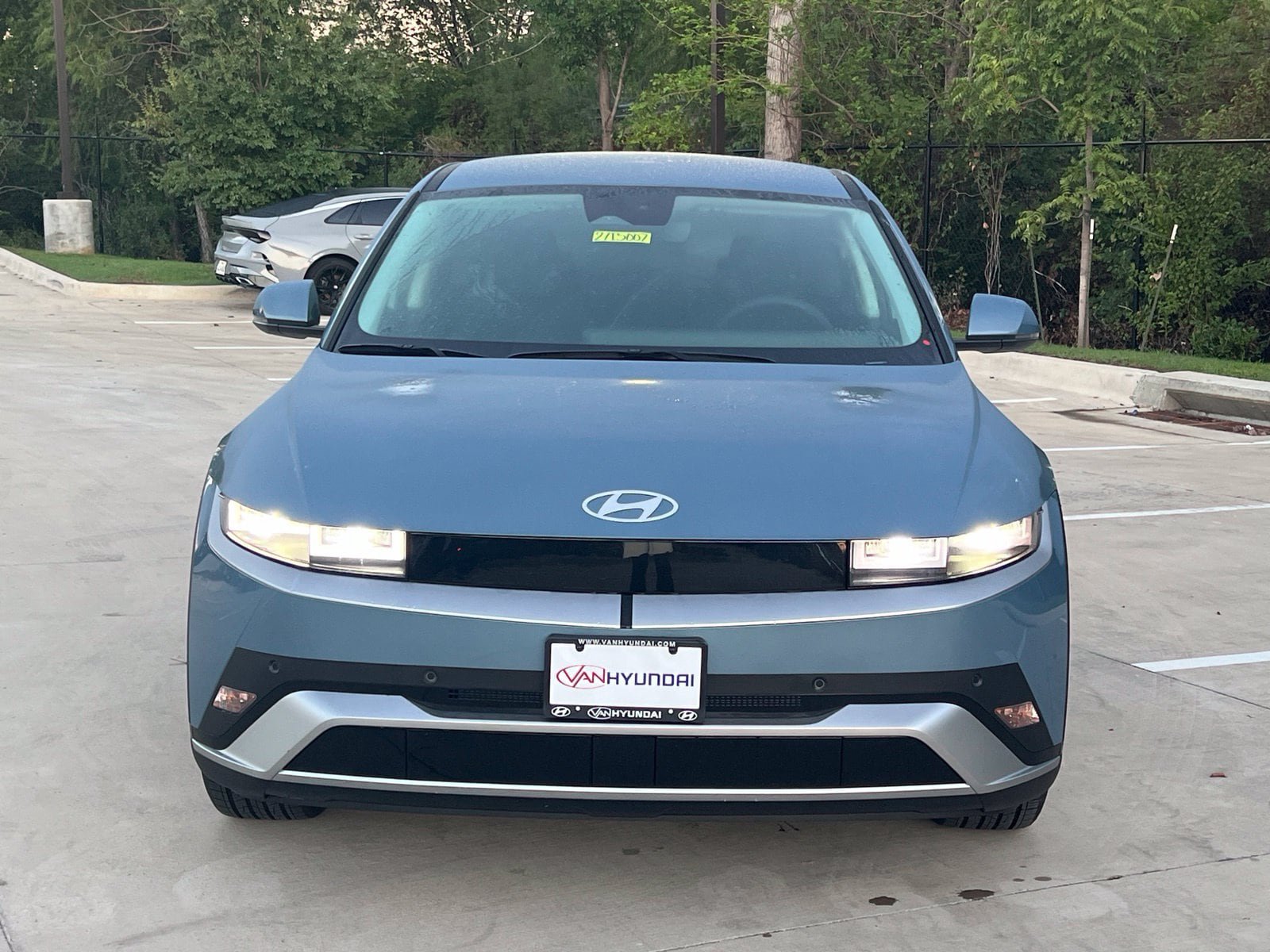 New 2027 Hyundai Ioniq 5 SE RWD image 2