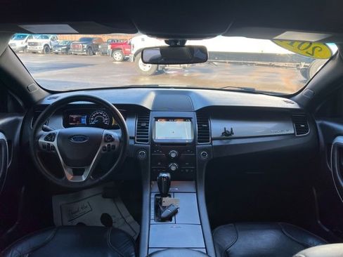 Used 2017 Ford Taurus SEL w/ Equipment Group 201A image 18
