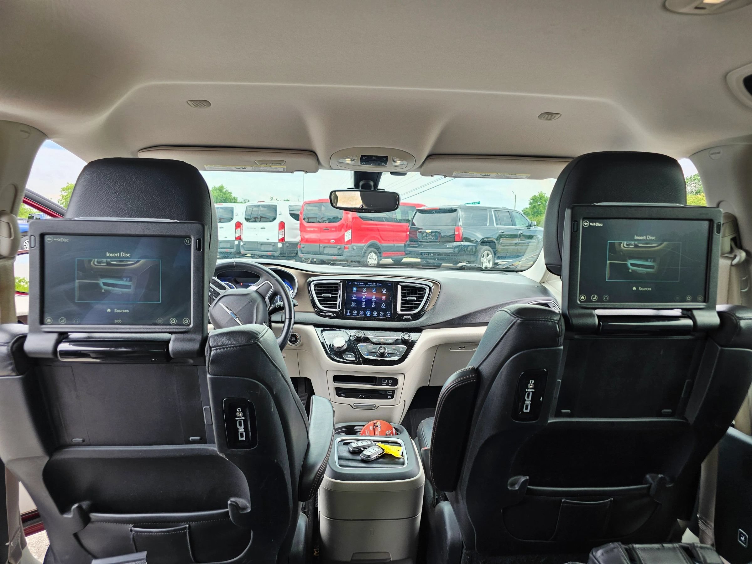 Used 2017 Chrysler Pacifica Touring-L Plus FWD image 20