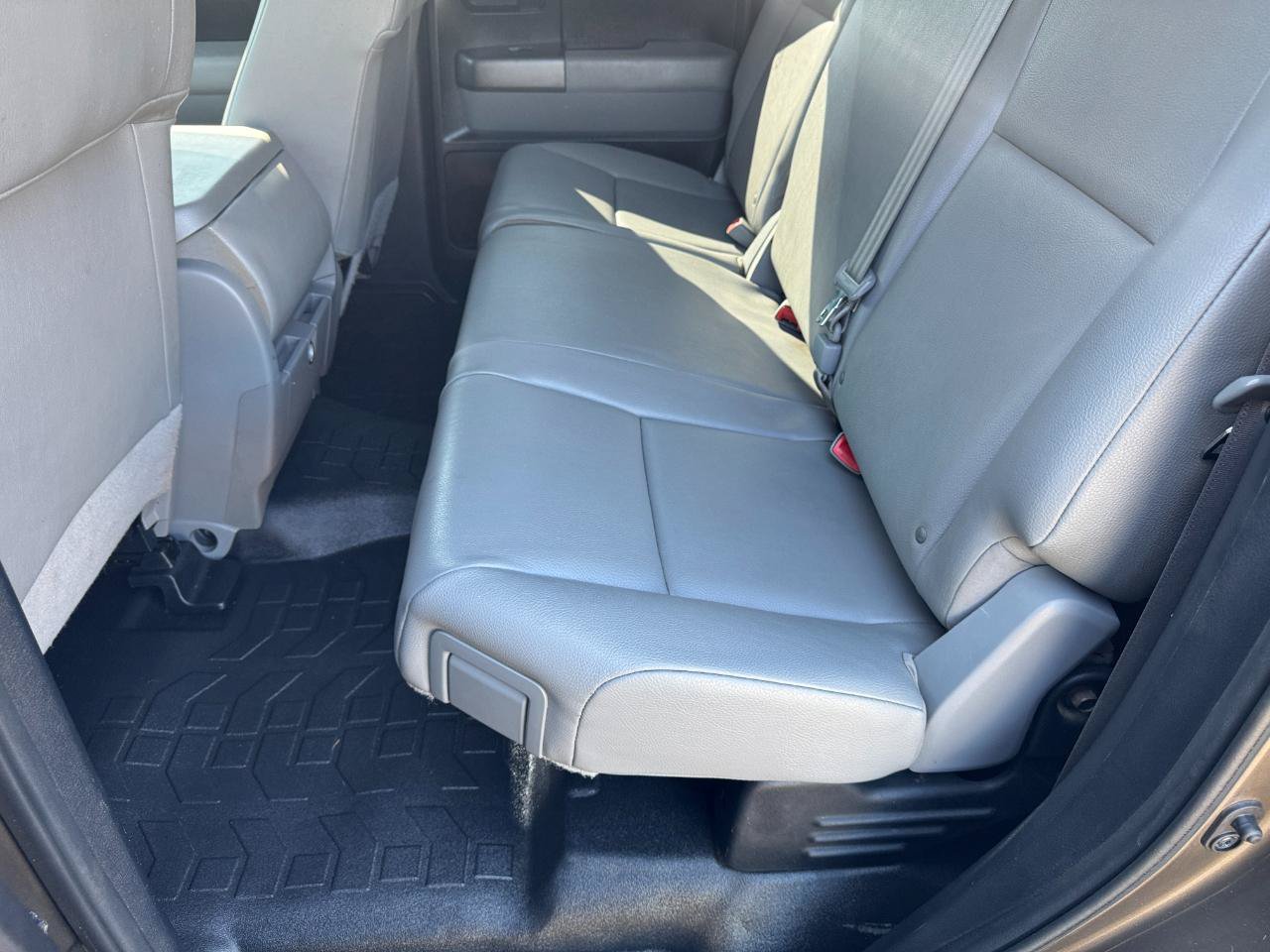 Used 2011 Toyota Tundra 2WD Double Cab image 24