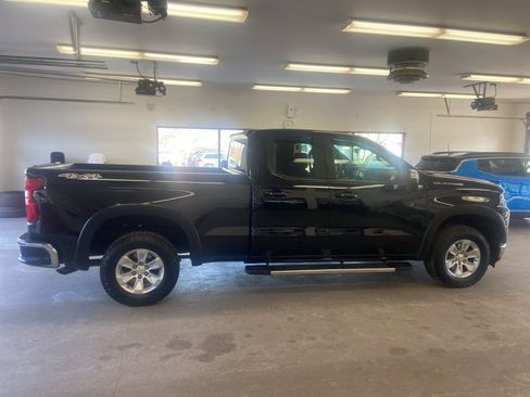 Used 2019 Chevrolet Silverado 1500 LT w/ All-Star Edition image 27