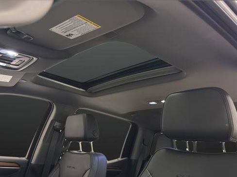 Used 2023 GMC Sierra 1500 Denali w/ Denali Reserve Package image 11