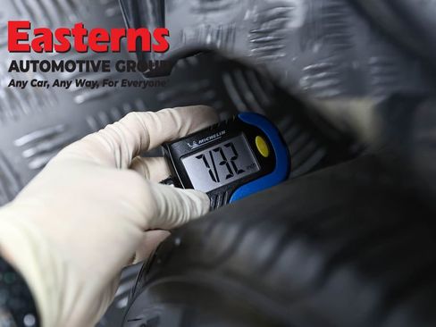 Used 2025 Honda Civic Sport image 25