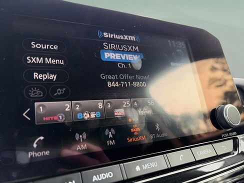 Used 2024 Nissan Pathfinder SV image 24