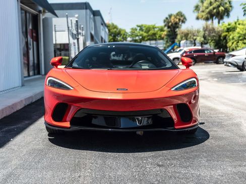Used 2023 McLaren GT RWD image 2