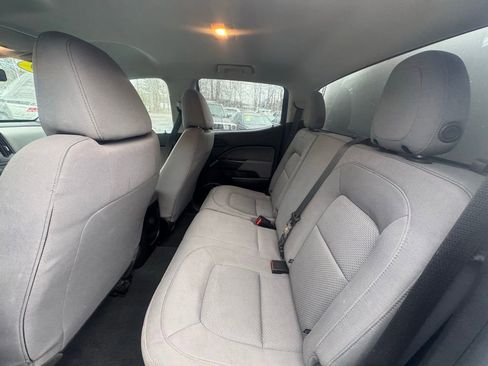 Used 2020 Chevrolet Colorado W/T w/ WT Convenience Package image 24