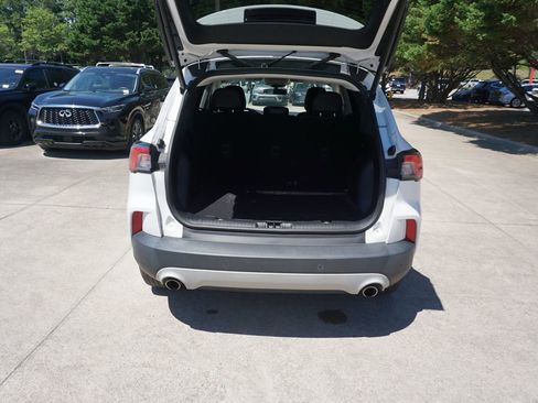 Used 2022 Ford Escape SEL w/ Technology Package AWD/4WD image 14