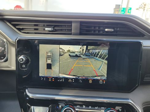 Used 2026 GMC Sierra 1500 Denali w/ Denali Reserve Package image 10