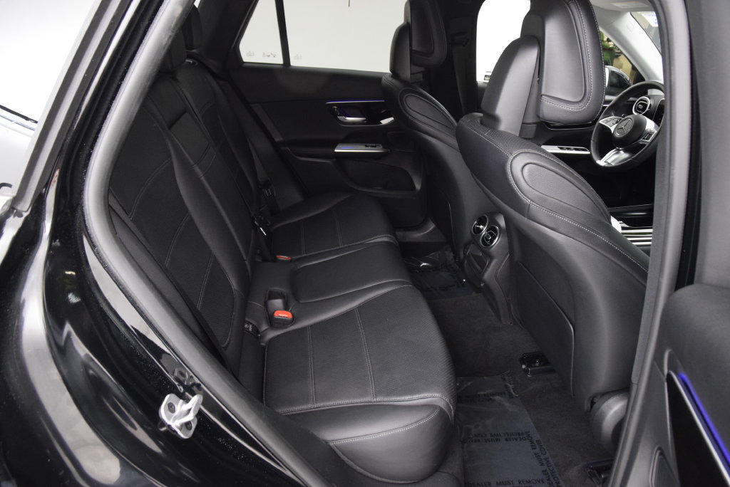 Certified 2025 Mercedes-Benz GLC 350e 4MATIC image 18