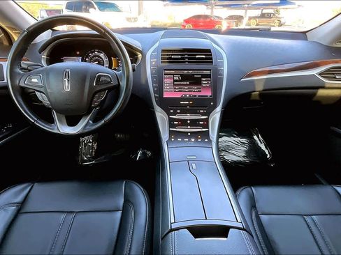 Used 2016 Lincoln MKZ Hybrid image 15
