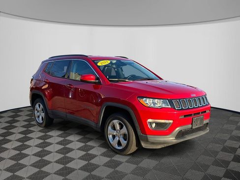 Certified 2021 Jeep Compass Latitude w/ Convenience Group image 3