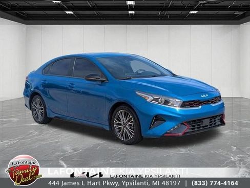 Used 2022 Kia Forte GT-Line w/ GT-Line Premium Package FWD image 7