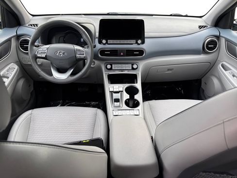 Used 2021 Hyundai Kona Ultimate FWD image 10