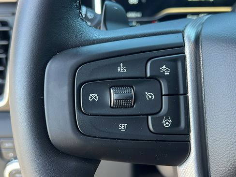 Used 2025 GMC Sierra 1500 Denali AWD/4WD image 28