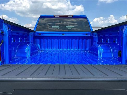 New 2025 Chevrolet Silverado 1500 LT image 15