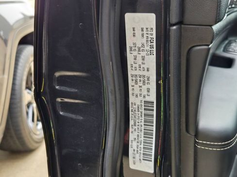 Used 2015 Jeep Grand Cherokee Overland RWD image 20