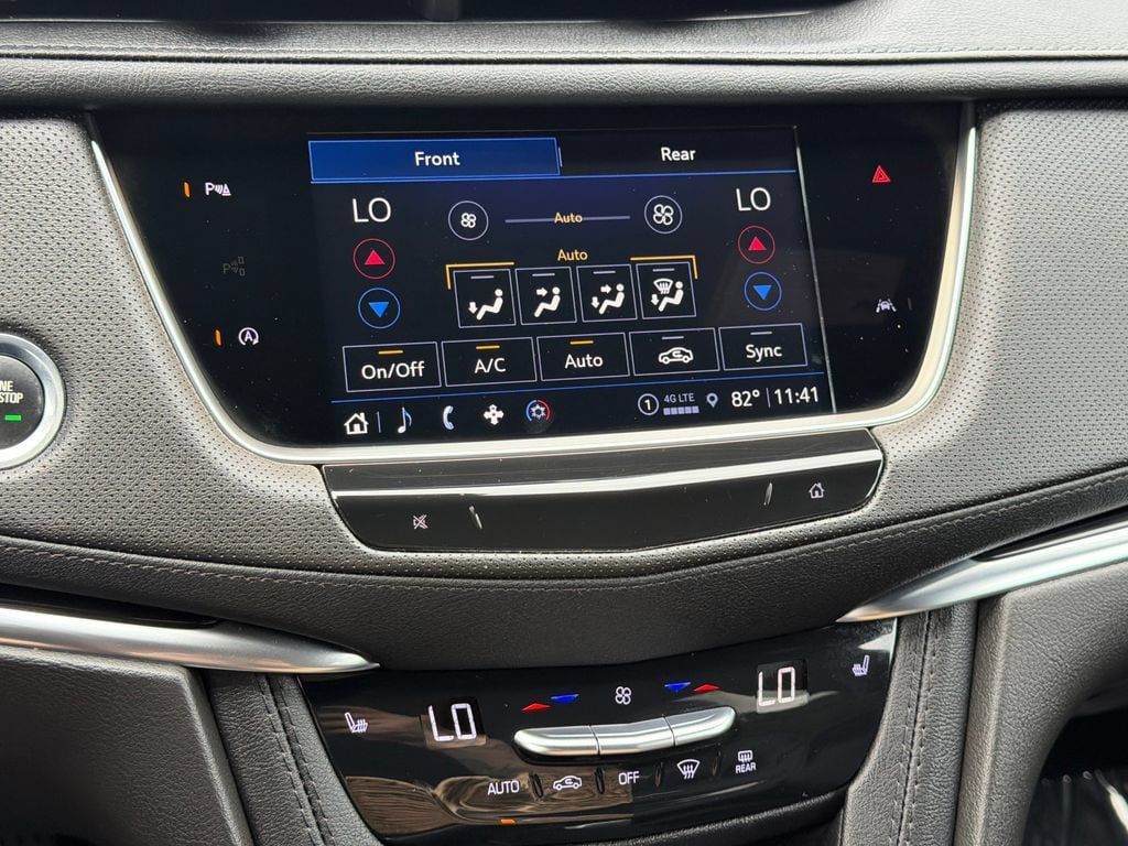 Certified 2024 Cadillac XT6 Luxury w/ LPO, Floor Liner Package AWD/4WD image 7