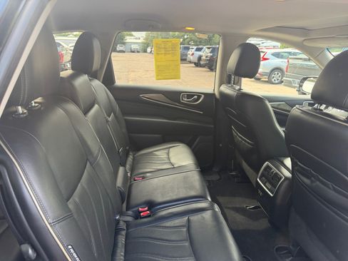 Used 2019 INFINITI QX60 Luxe w/ Essential Package AWD/4WD image 18