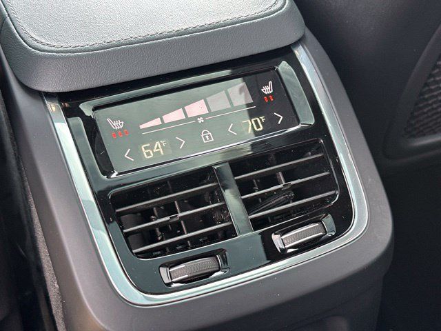 Certified 2023 Volvo XC90 T8 Ultimate w/ Protection Package Premier AWD/4WD image 15