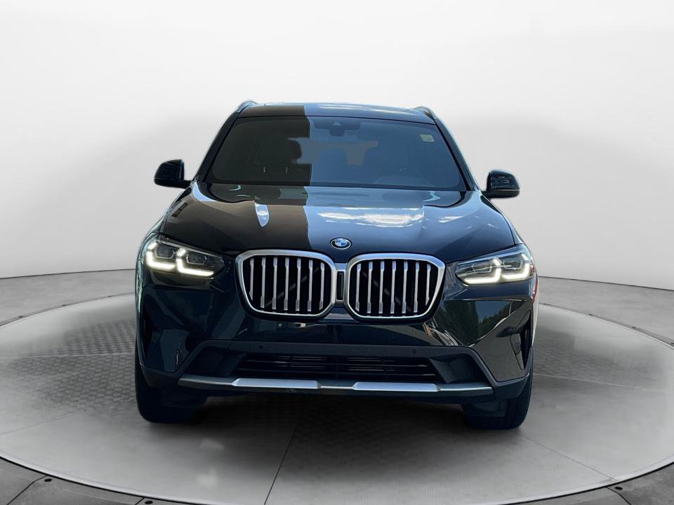 Used 2022 BMW X3 xDrive30i w/ Convenience Package AWD/4WD image 2