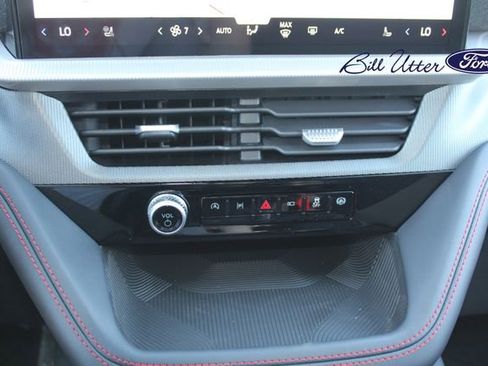 New 2026 Ford Explorer ST-Line w/ ST-Line Street Pack image 15