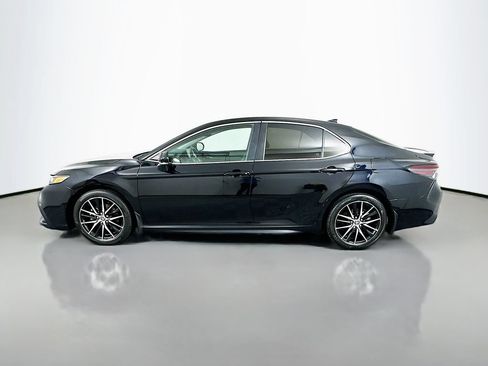 Used 2023 Toyota Camry SE w/ Convenience Package FWD image 8