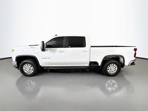 Used 2023 Chevrolet Silverado 2500 LT AWD/4WD image 4