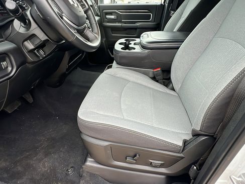 Used 2024 RAM 2500 Big Horn w/ Bed Utility Group image 16