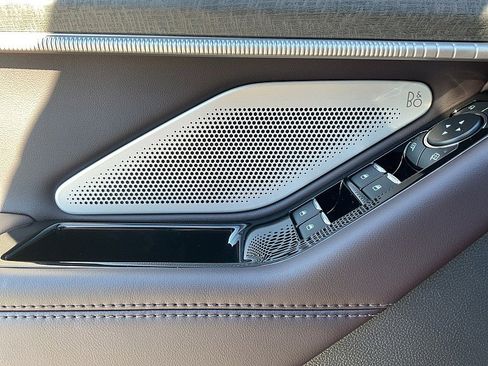 New 2026 Ford Explorer Platinum image 26