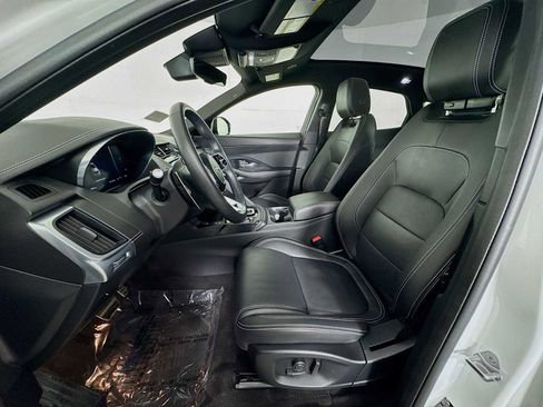 Used 2024 Jaguar E-PACE R-Dynamic SE image 11