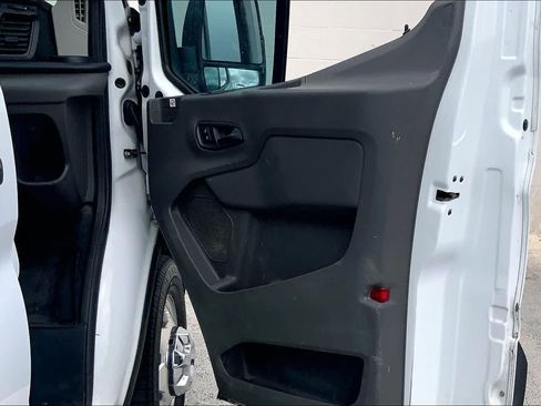 Used 2020 Ford Transit 150 Low Roof RWD image 28