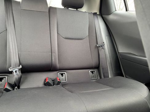 Used 2025 Toyota Prius LE image 35