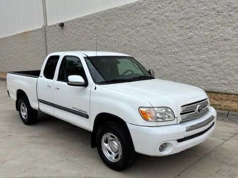 Used 2005 Toyota Tundra SR5 image 3