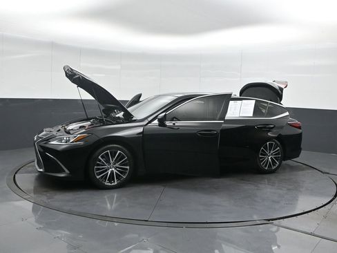Used 2023 Lexus ES 350 w/ Premium Package image 55