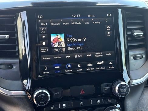 Used 2021 RAM 1500 Laramie w/ Sport Appearance Package AWD/4WD image 24